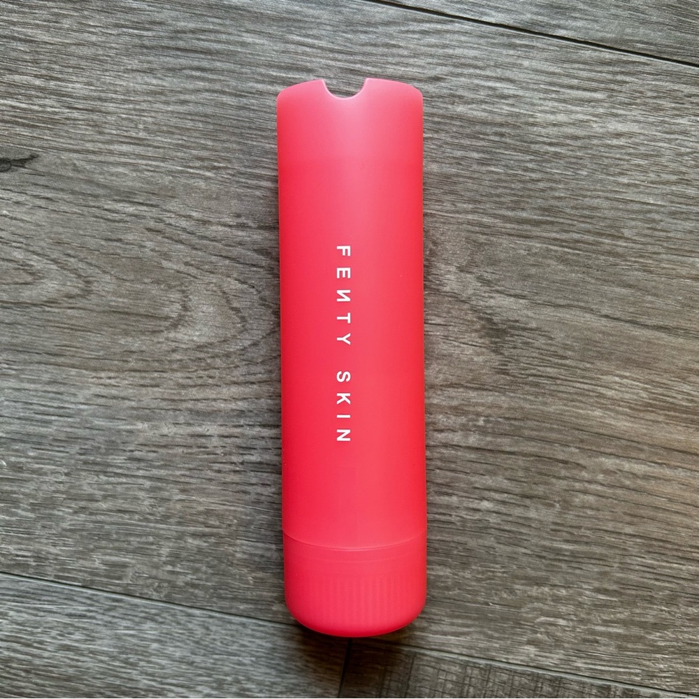 NWOT Fenty Beauty Hydra Vizor Refillable Case